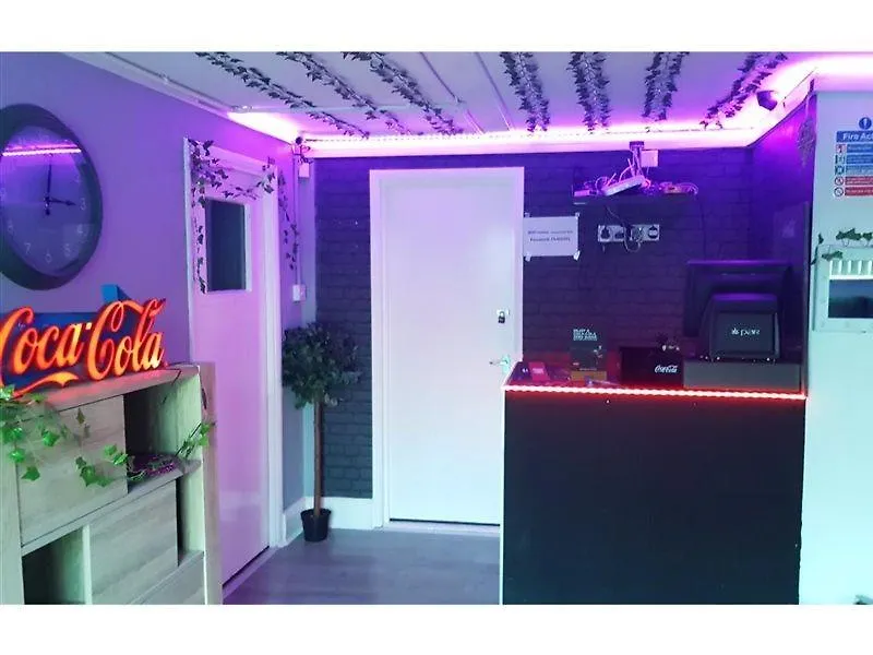 Summerhill House 뉴캐슬어폰타인 호스텔
