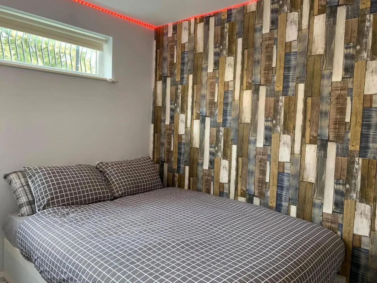 Hostel Summerhill House Newcastle upon Tyne